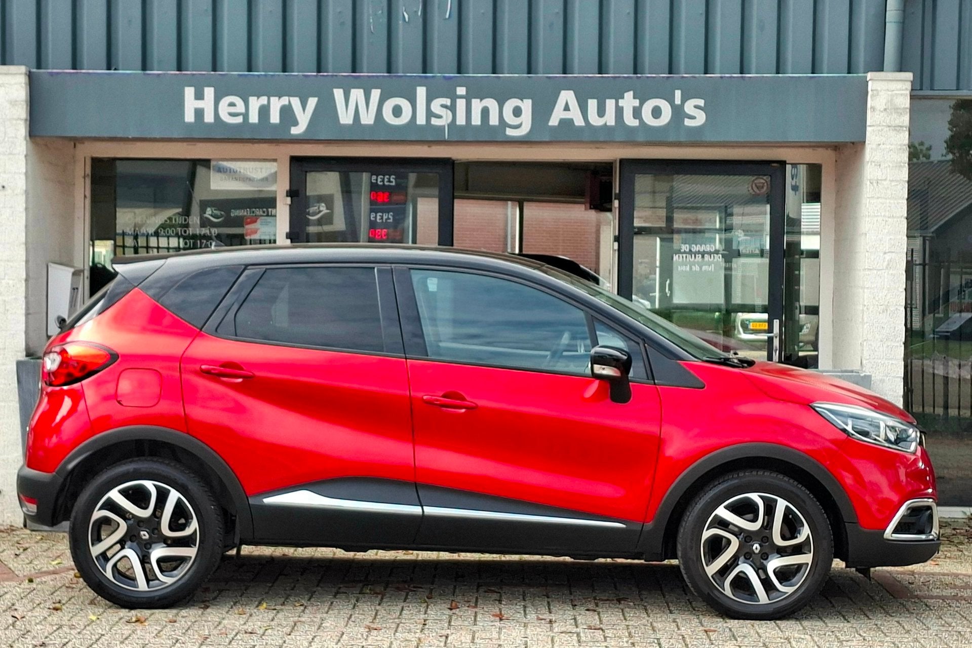 Foto 6 van Renault Captur 1.2 TCe Xmod Autom Navi Camera Pdc Clima