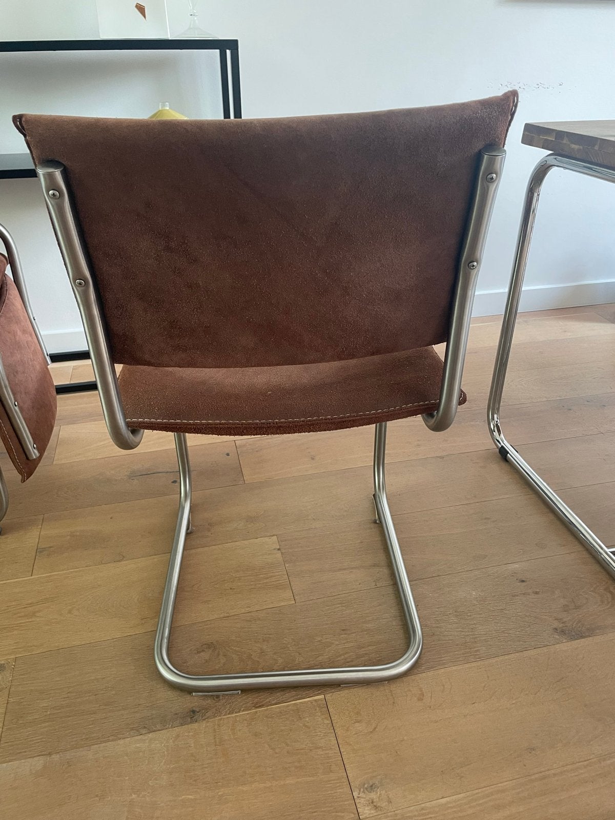 Bruine grof leer stoelen met metalen frame - opknapper, Ophalen, Gebruikt, Twee, Bruin