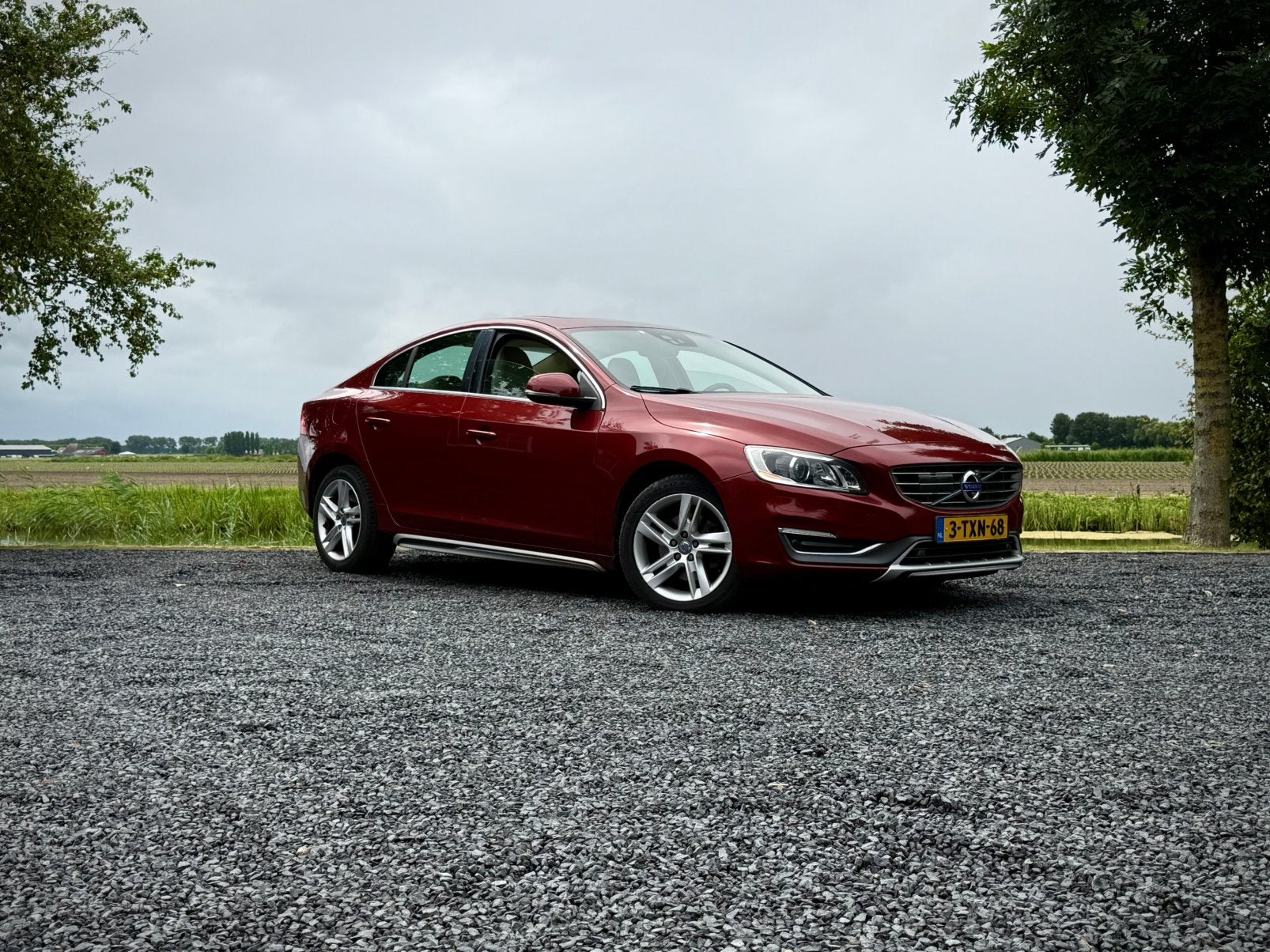Volvo S60 2.0 | 1 eigenaar | dealer onderhouden, 1800 kg, Beige, S60, 24 km/l