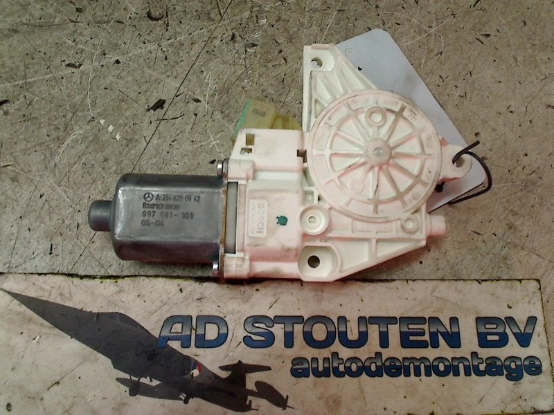 Motor Raammechaniek Rechts Voor ML II (164/4JG) 2005, Gebruikt, Mercedes-Benz AG, Mercedes-Benz, Mercedesstraße 120, Stuttgart 70372, , Duitsland