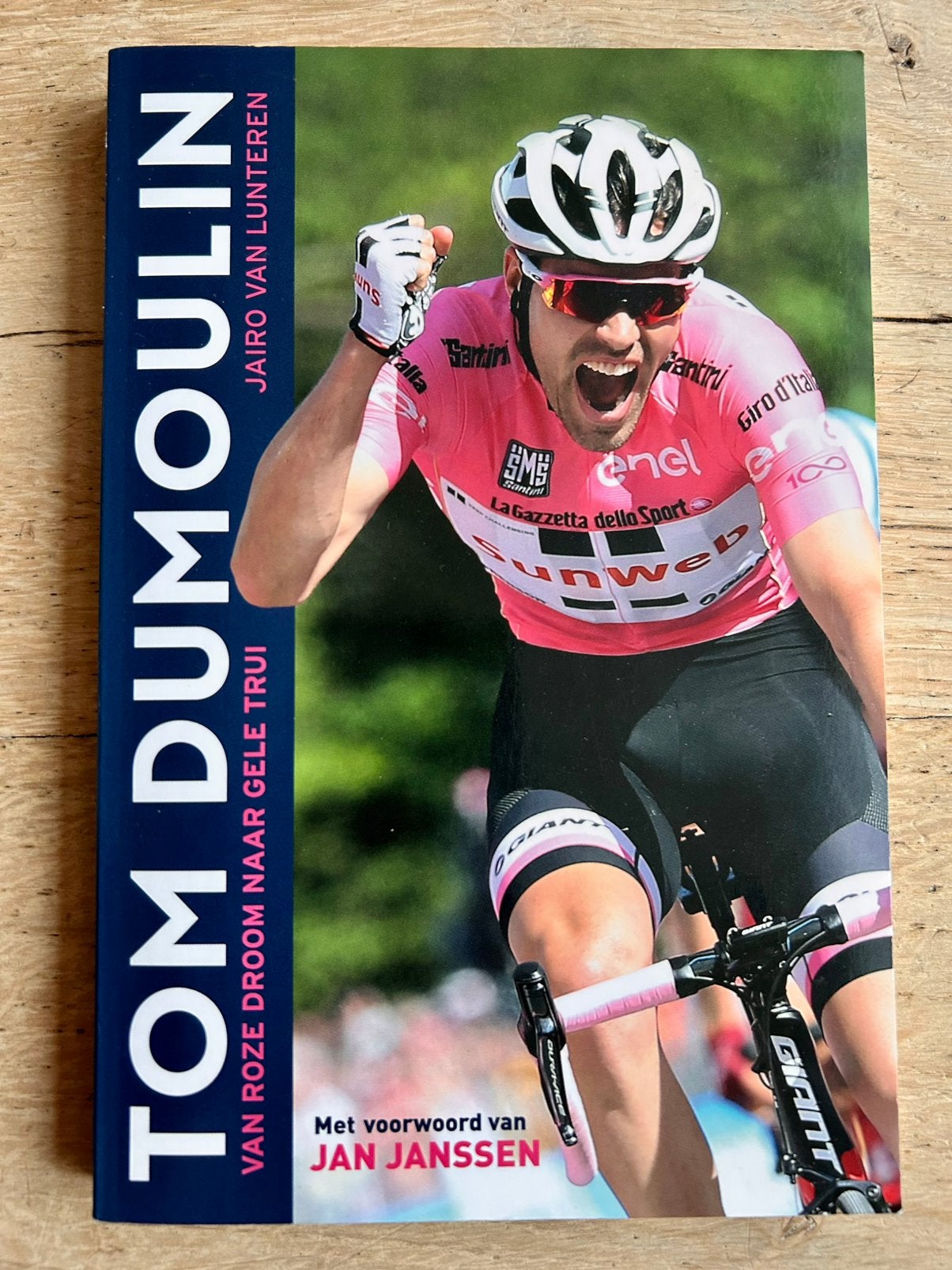 Wielren boek Tom Dumoulin, Ophalen of Verzenden, Zo goed als nieuw, Lopen en Fietsen