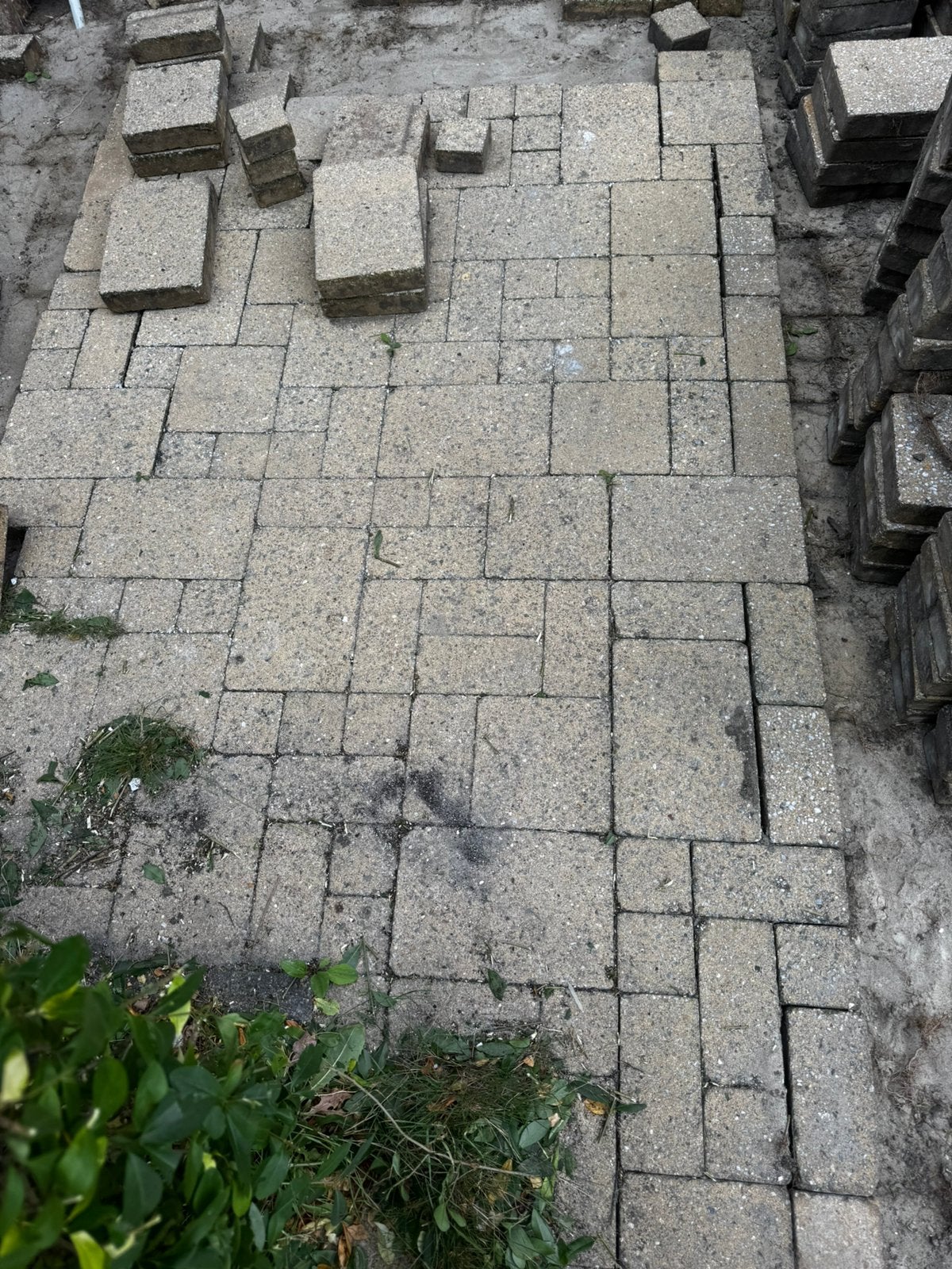Gratis tuin tegels ( klinkers ), Ophalen, Zo goed als nieuw, Beton, Klinkers