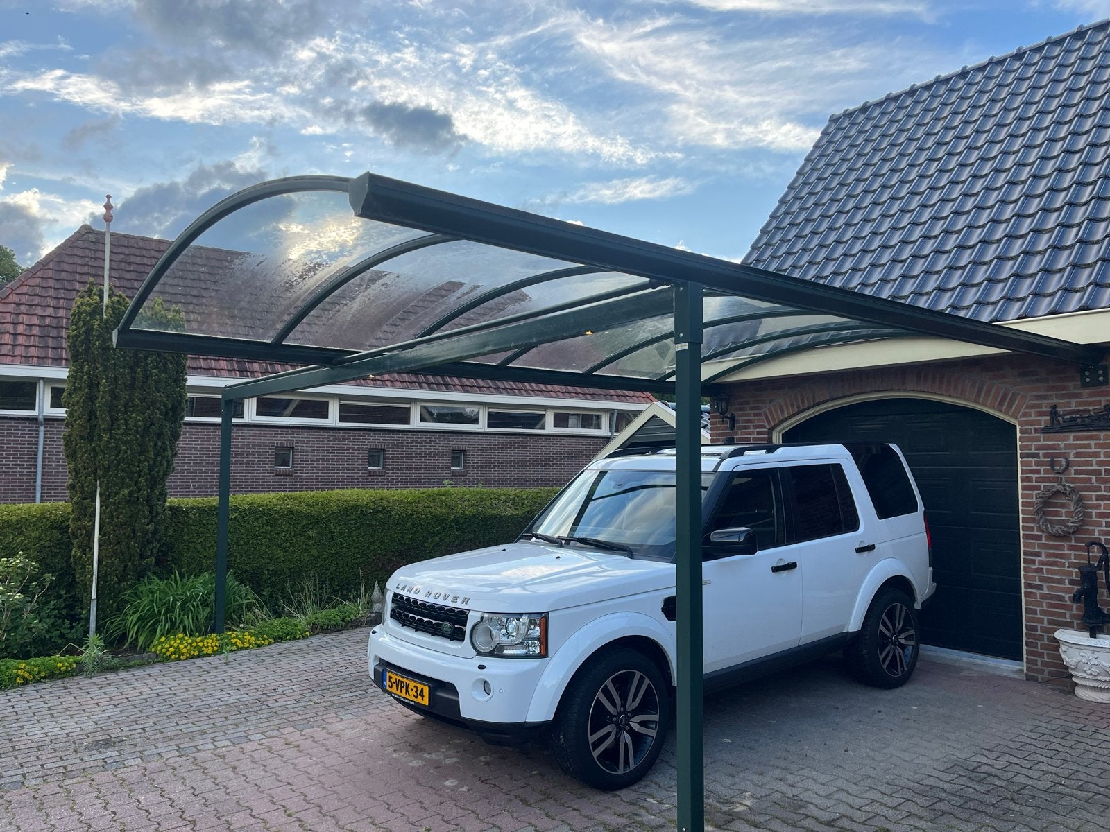 Moderne Overkapping / Carport - Bescherming voor uw Voertuig, Ophalen of Verzenden, Gebruikt, Carport