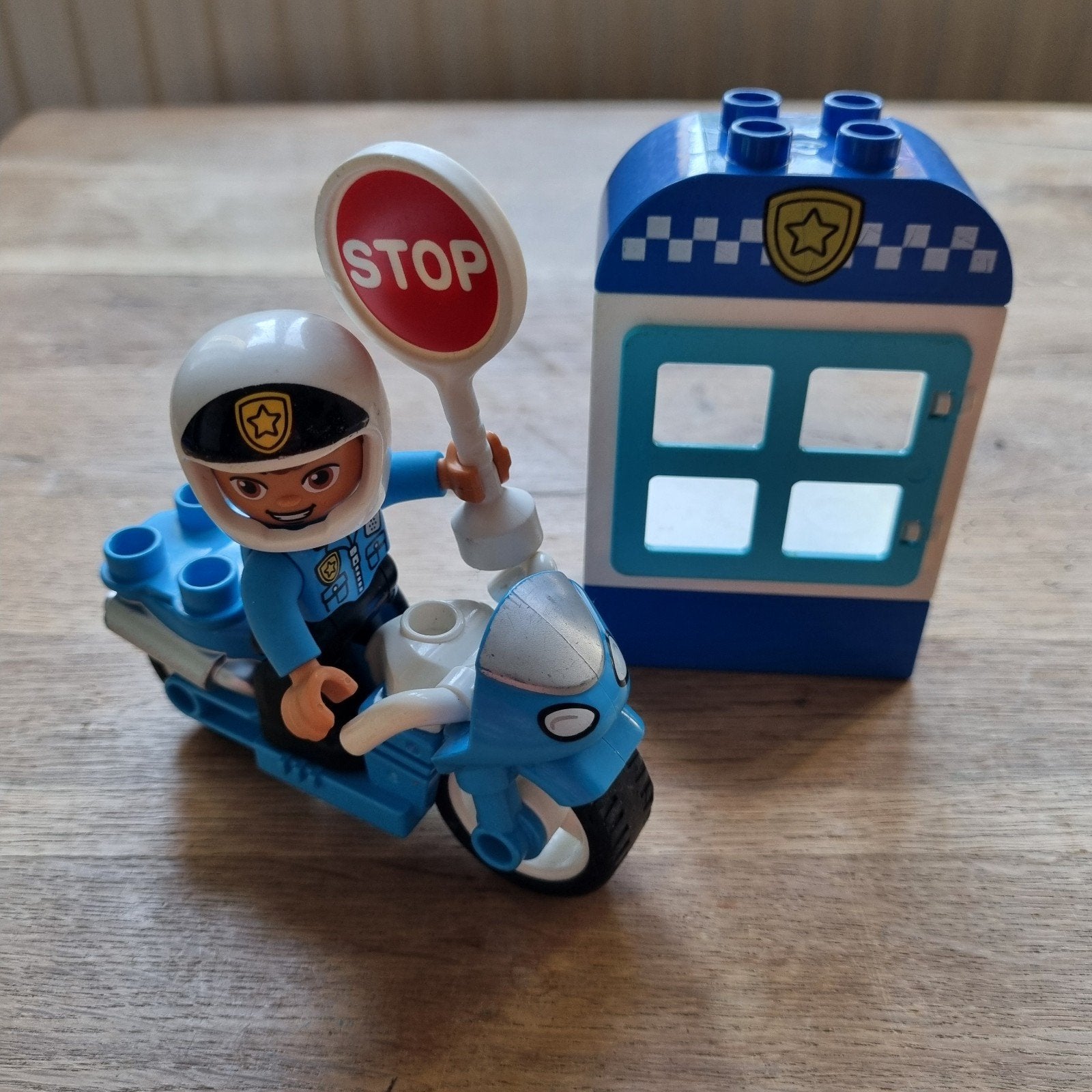 Duplosetje 'politiemotor' nr 10900, Ophalen of Verzenden, Zo goed als nieuw, Compleet, Duplo