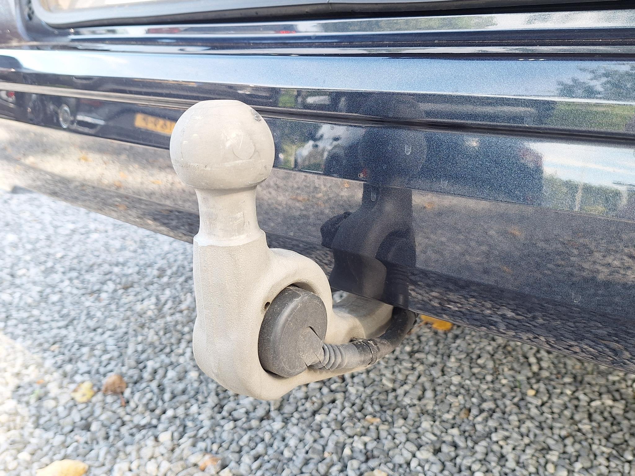 Volkswagen Multivan 1.5 Hybrid L2 Style 4m 7p (Pano,Trekhaak, Auto's, 12 maanden, Euro 6, 7 stoelen, Overige kleuren