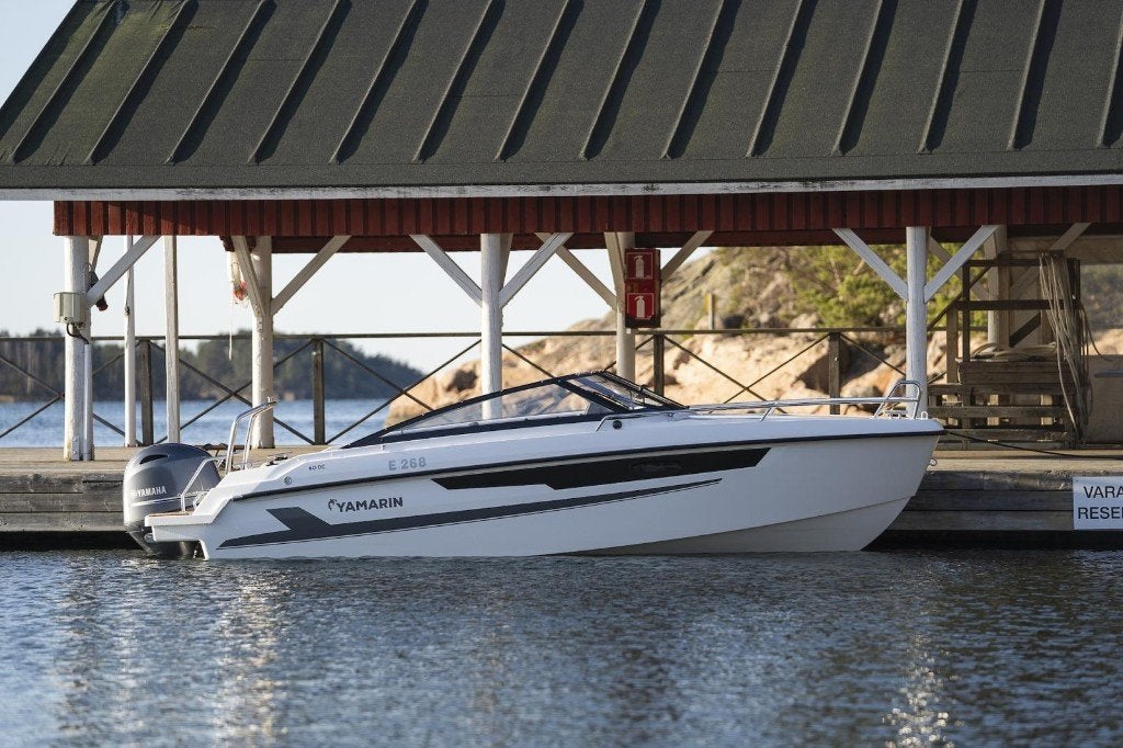 NIEUW Yamarin 60DC - Yamaha 115pk wit - Buiskap - Compleet, Watersport en Boten, Sloepen, Admiral, Rondzit, Nieuw, 2.00 meter