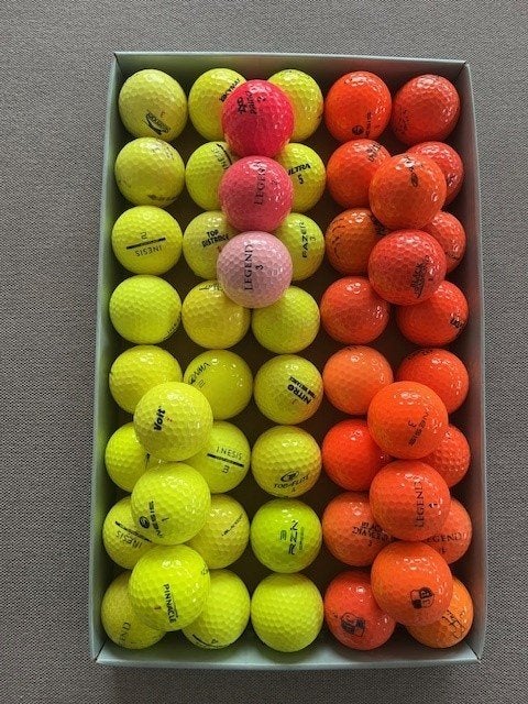 Gebruikte, gekleurde golfballen mix. 50 stuks voor € 20,-, Ophalen, Gebruikt, Bal(len), Overige merken