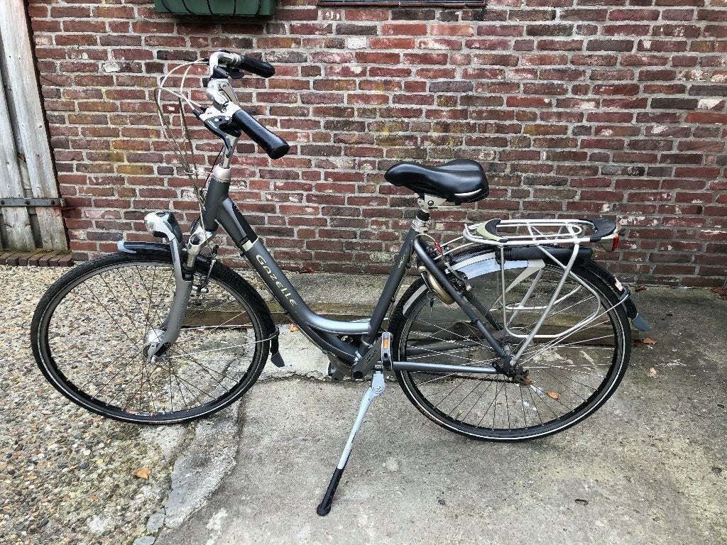 Gazelle damesfiets, met versnellingen en lage instap, Ophalen, Gebruikt, Gazelle, (Extra) lage instap