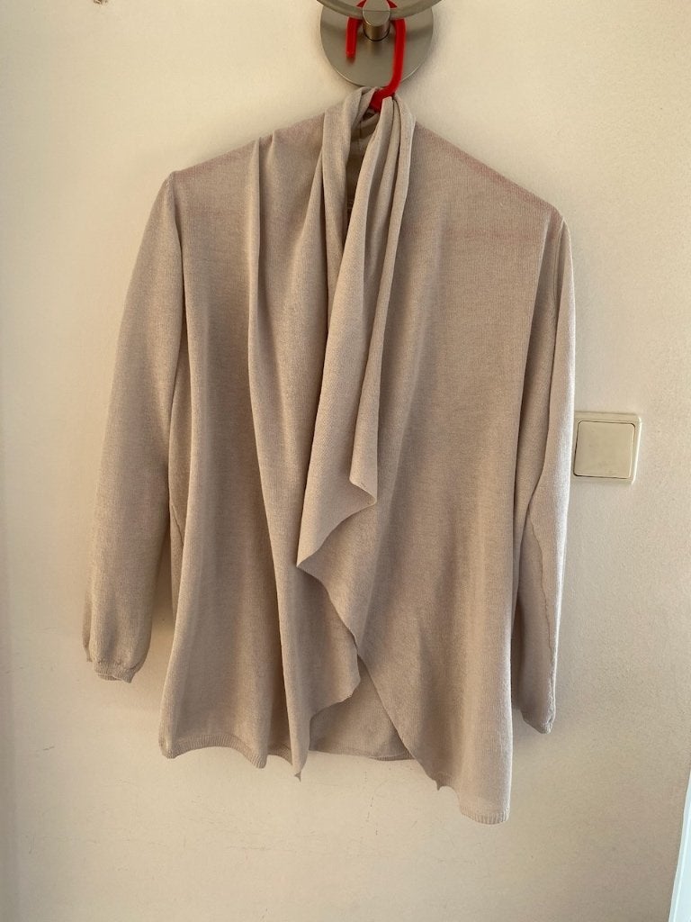 Dun lichtgrijs vest van Zara maat M, Maat 38/40 (M), Zara, Ophalen of Verzenden, Zo goed als nieuw
