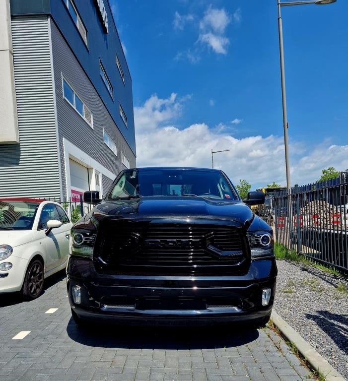 Dodge Ram 1500 5.7 V8 Quad Cab 6'4, Auto's, Dodge, Automaat, Stof, Gebruikt, 8 cilinders