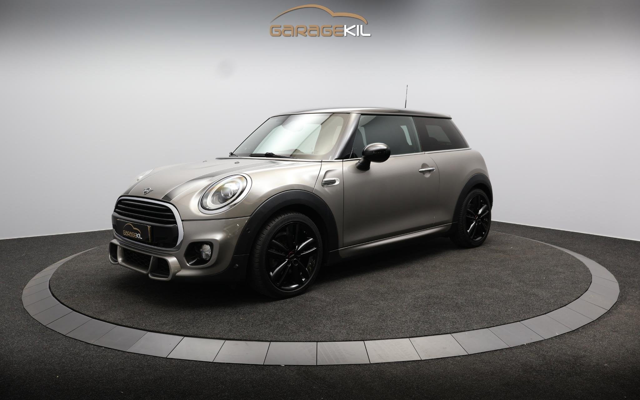 MINI 3-Deurs 1.5 Cooper John Cooper Works / Kuipstoelen / Ke, Auto's, Voorwielaandrijving, Gebruikt, 4 stoelen, 49 €/maand