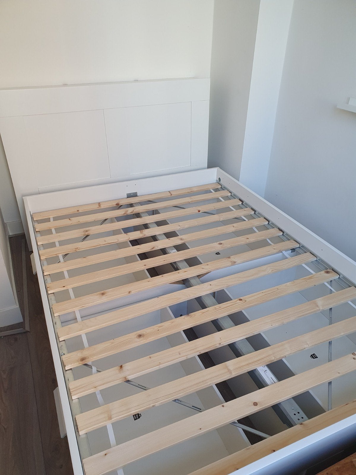 IKEA MALM bed 140x200 met hoofdstuk, Huis en Inrichting, Ophalen, Gebruikt, Wit, Tweepersoons