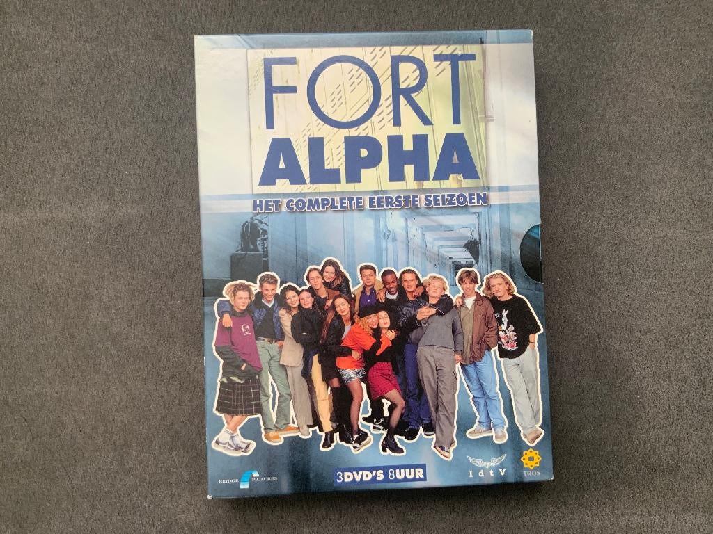 DVD - TV Serie - Fort Alpha - Seizoen 1 - NL, Alle leeftijden, Ophalen of Verzenden, Zo goed als nieuw