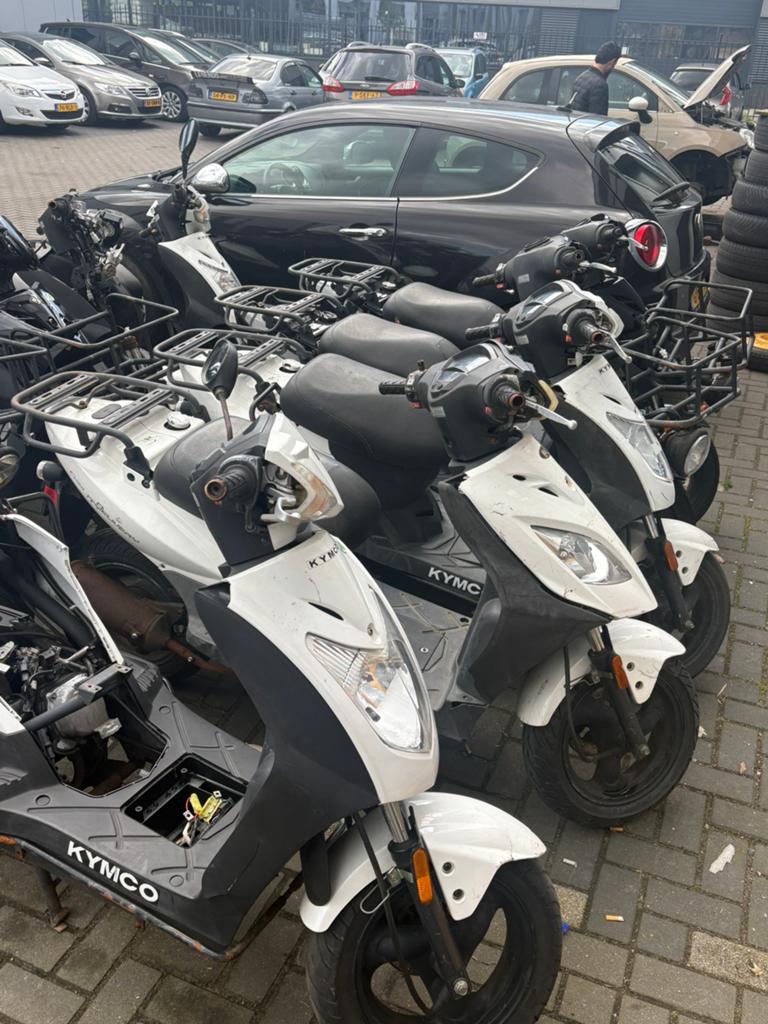 Partij scooters te koop!, Fietsen en Brommers, Scooters | Overige merken, Ophalen of Verzenden, Zo goed als nieuw, Benzine