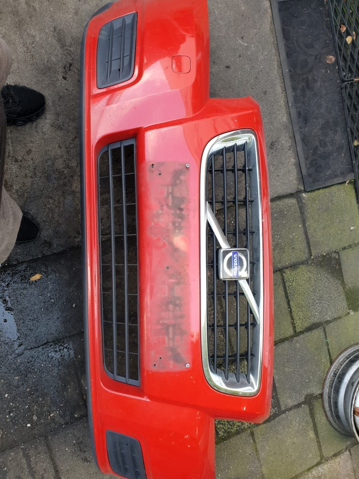 VOLVO V50 VOORBUMPER  BJ 2004 TOT 2007, Gebruikt, -, Voor, -