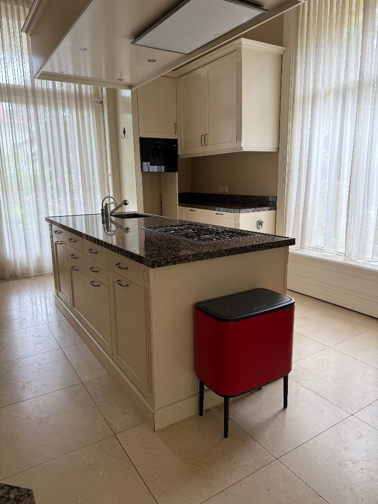 Exclusieve keuken incl Miele, Siemens, Neff apparatuur, Ophalen, Gebruikt, Wit, Overige typen