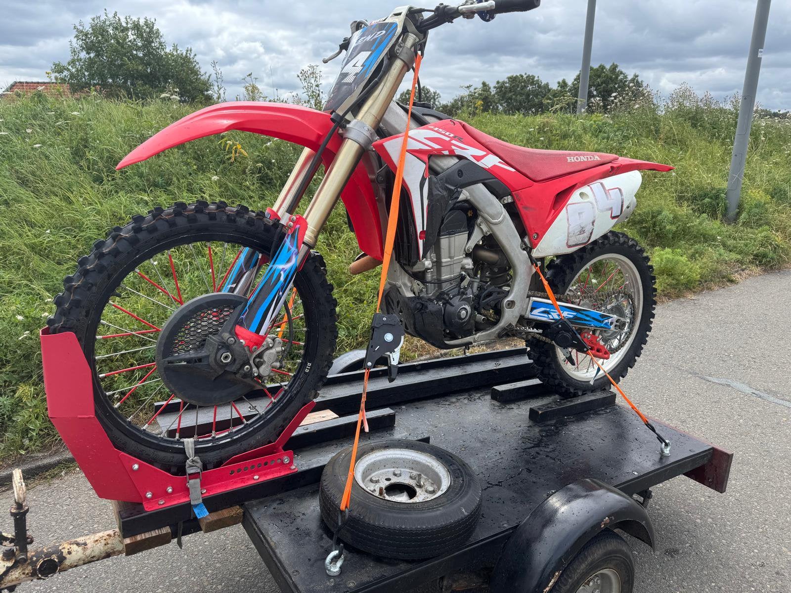 Honda crf450 met aanhanger, Honda, Gebruikt, 5 versnellingen, Ophalen
