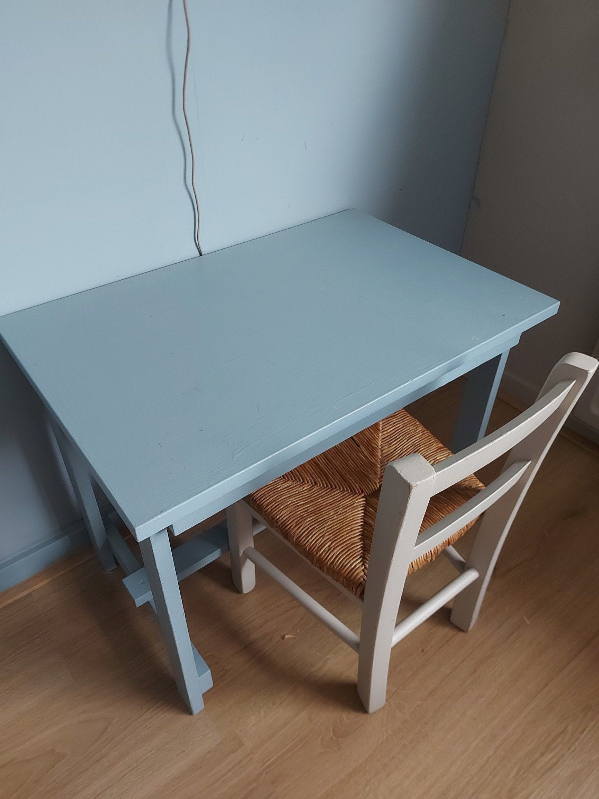 Degelijk kindertafeltje (60x40x45 cm), Kinderen en Baby's, Kinderkamer | Tafels en Stoelen, Ophalen