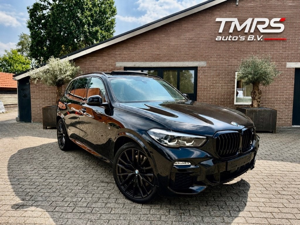 X5 xDrive 45e M Sport PANORAMA Luchtvering Leer Ambiance VOL, Munchen, Zwart, Hybride Elektrisch/Benzine, SUV of Terreinwagen