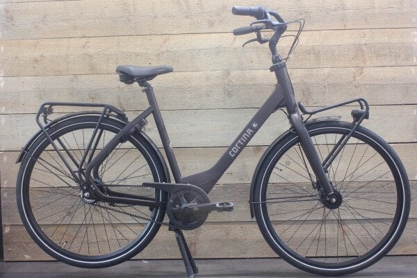 Cortina Common ND7 versnellingen belt drive Demitasse Matt, Fietsen en Brommers, Fietsen | Dames | Damesfietsen, Niet ingevuld