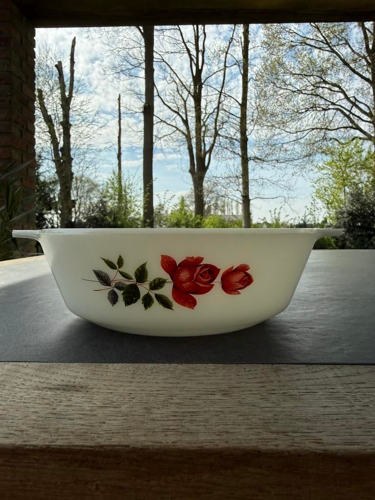 Vintage JAJ Pyrex schaal – rozen motief – vintage ovenschaal, Ophalen