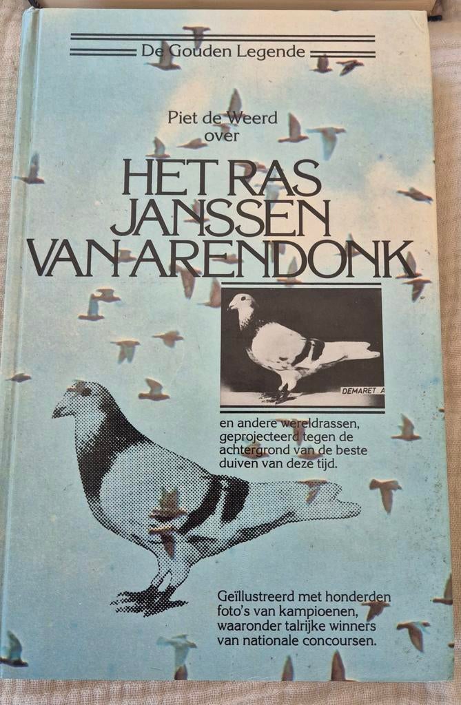 Duivenboek: Het Ras Janssen van Arendonk - De Gouden Legende, Dieren en Toebehoren