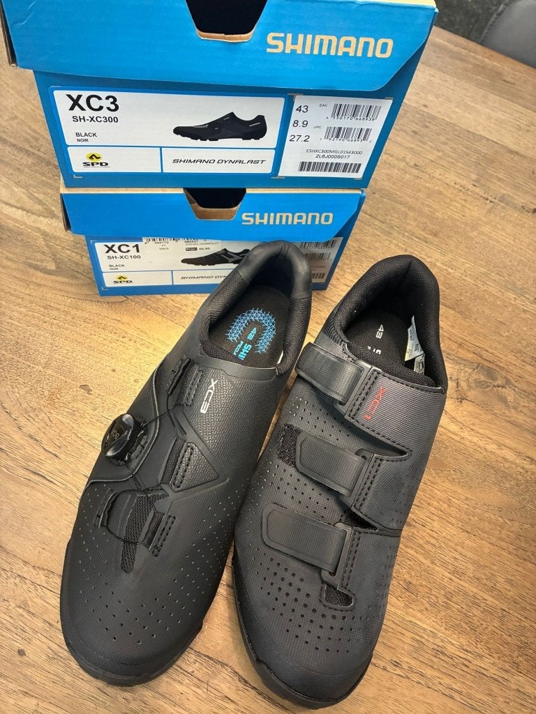 Shimano mountainbikeschoenen - XC1 en XC2 - maat 42, 43, Fietsen en Brommers, Fietsaccessoires | Fietskleding, Ophalen of Verzenden