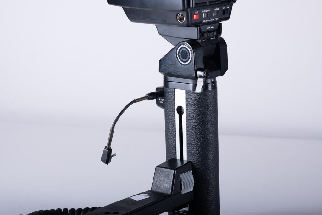 Olympus OM Power Bounce Grip 2 + T32 flitser, Ophalen of Verzenden, Olympus