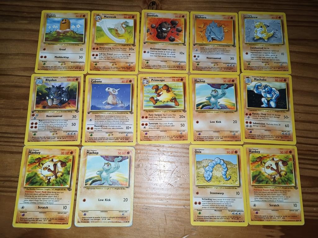 Diverse Pokémon Kaarten Collectie - Verschillende Sets, Ophalen of Verzenden, Gebruikt, Meerdere kaarten