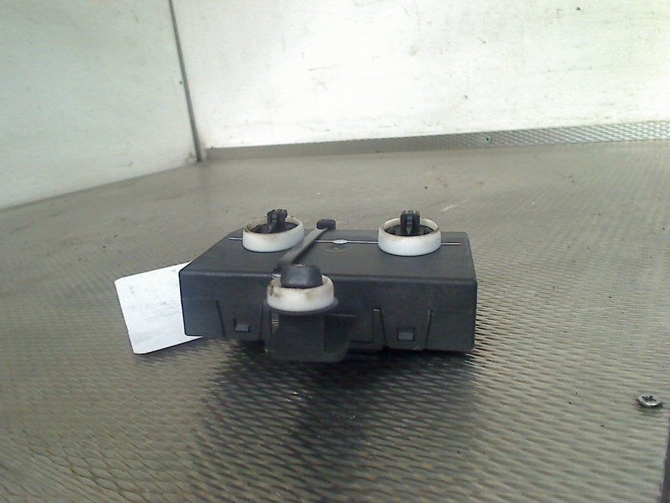Computer Diversen Volkswagen Golf VII (AUA) 2014 5q0937084n, Gebruikt, Volkswagen, Volkswagen AG, Kundenbetreuung@volkswagen.de
