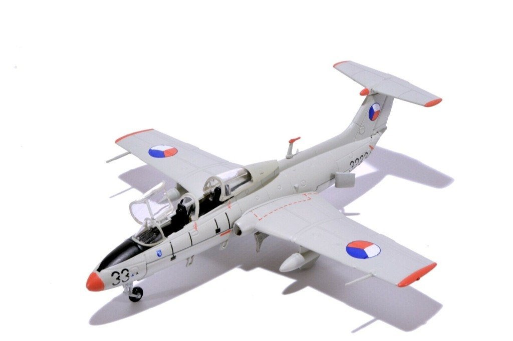 L-29 Delfin Czech Air Force Pardubice 1998 Herpa MLCZ7212, Schaalmodel, Herpa Miniaturmodelle GmbH Leonrodstraße 46-47 herpa@herpa.de