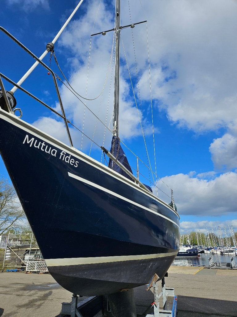 Zeilboot Wibo 930, Ophalen, 9 m, Gebruikt, Staal