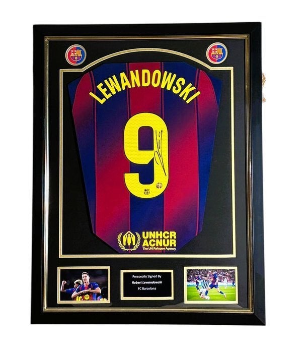 Robert Lewandowski Singed FC Barcalona Jersey Premium Frame, Buitenlandse clubs, Shirt, Ophalen of Verzenden, Zo goed als nieuw