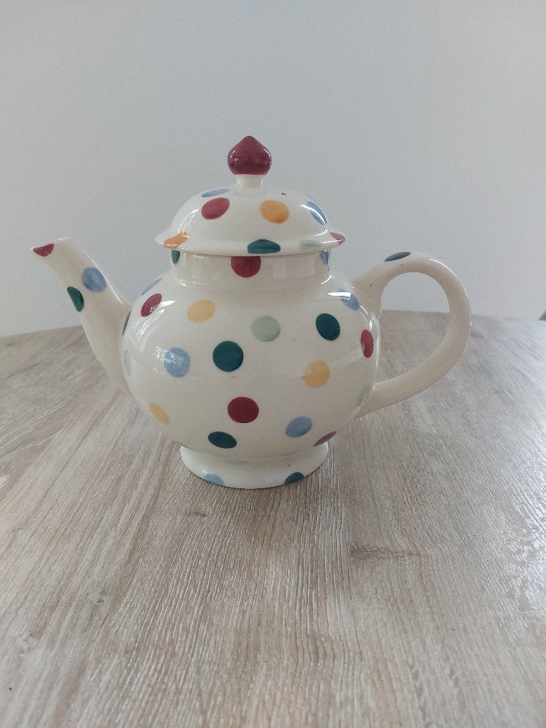 Emma Bridgewater teapot polka dot, Huis en Inrichting, Ophalen of Verzenden, Zo goed als nieuw, Emma Bridgewater, Aardewerk