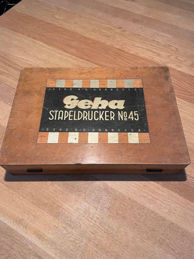 Geha stapeldrucker no 45, antieke stencilmachine, Ophalen