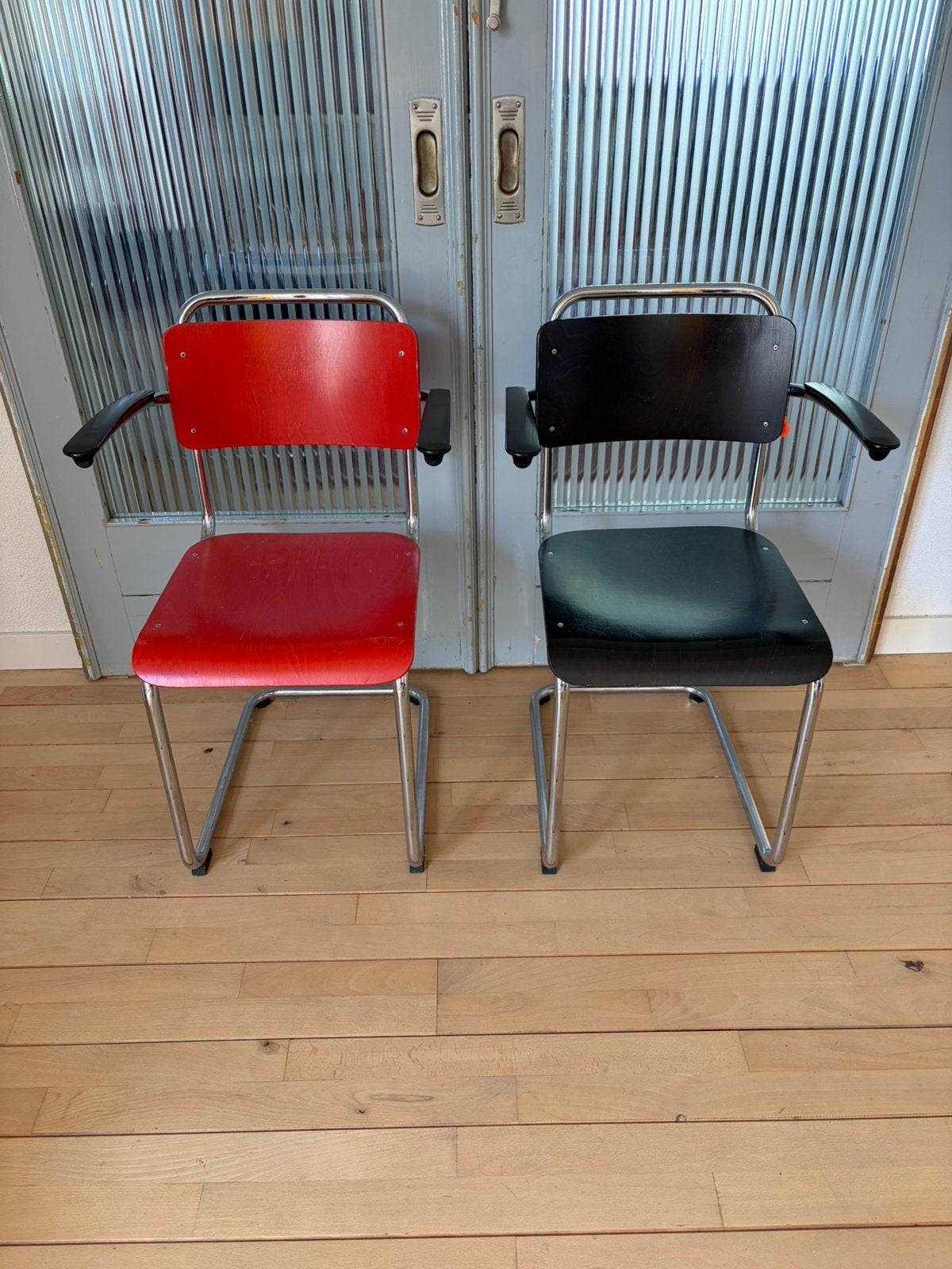 Gispen Dutch Originals type 201 H, Huis en Inrichting, Stoelen, Ophalen of Verzenden, Zo goed als nieuw, Rood, Twee