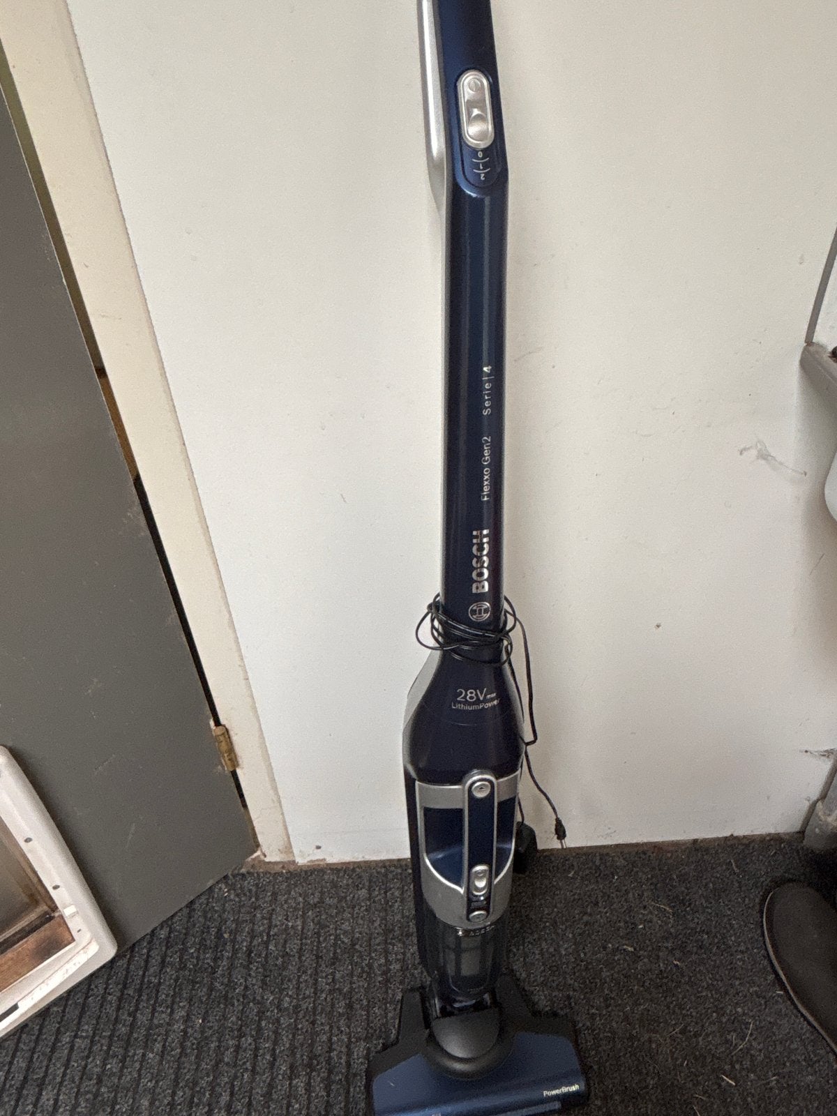 Bosch Flexxo Gen2 Serie 4 Steelstofzuiger 28V, Ophalen, Gebruikt, Bosch, Draadloos