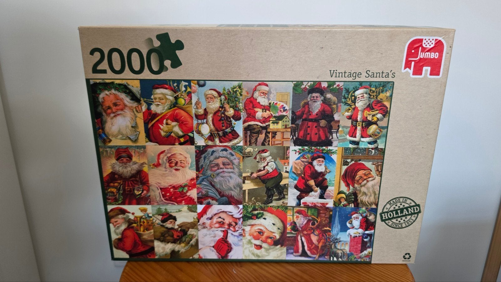 Jumbo Kerstpuzzel 2000 stukjes - Vintage Santa's 98x68 cm, Ophalen, Meer dan 1500 stukjes, Zo goed als nieuw, Legpuzzel
