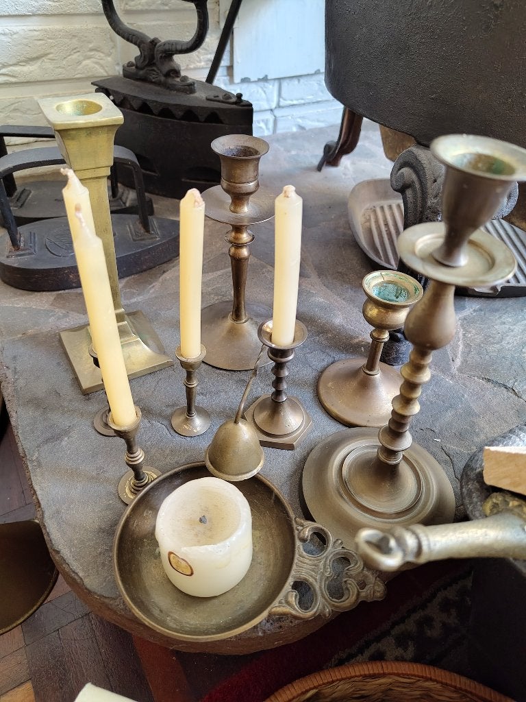 10 koperen kandelaartjes en een kaarsendover, Ophalen of Verzenden, Koper