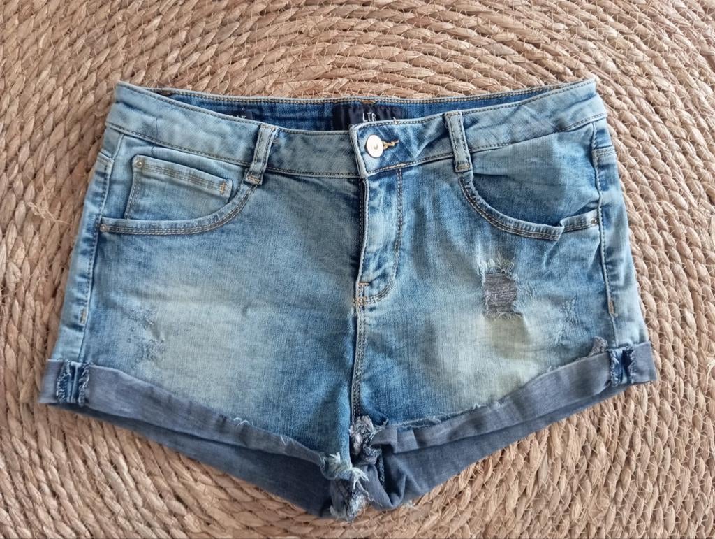 LTB korte jeans broek - Maat M, Maat 38/40 (M), Kort, Blauw, Ophalen of Verzenden