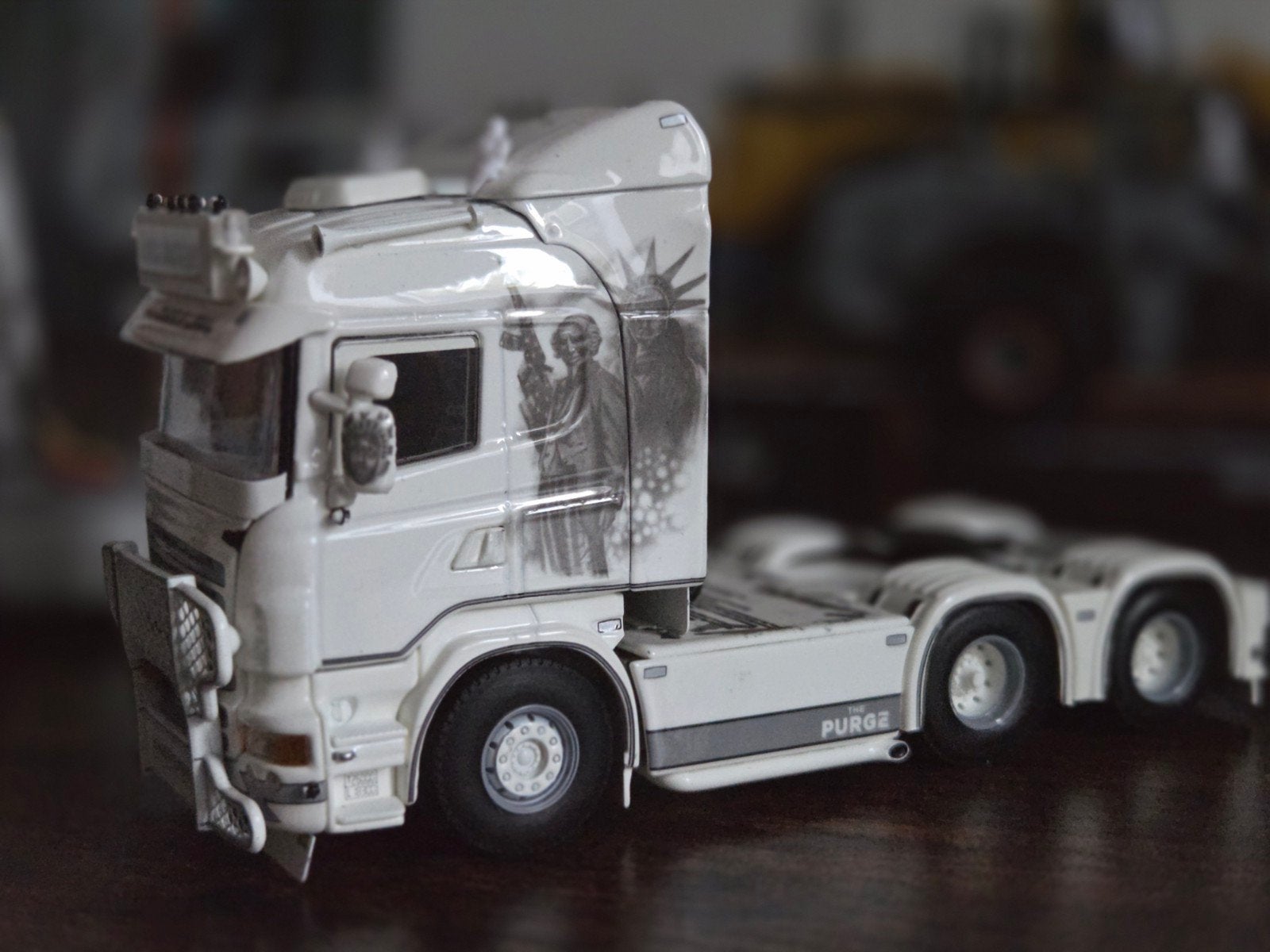 wsi lars justensen, Hobby en Vrije tijd, Modelauto's | 1:50, Ophalen of Verzenden, Zo goed als nieuw, Bus of Vrachtwagen, Wsi