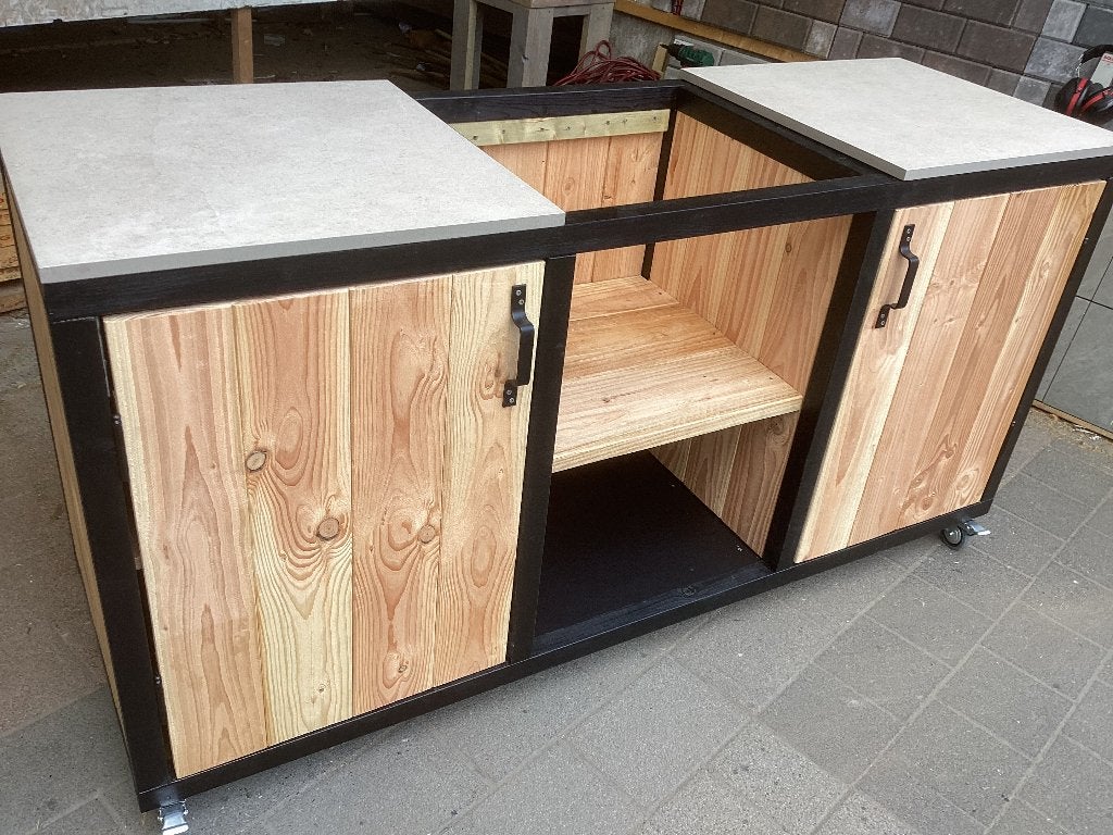 Buitenkeuken, buitenkast van douglas hout en keramisch blad, Ophalen, Nieuw