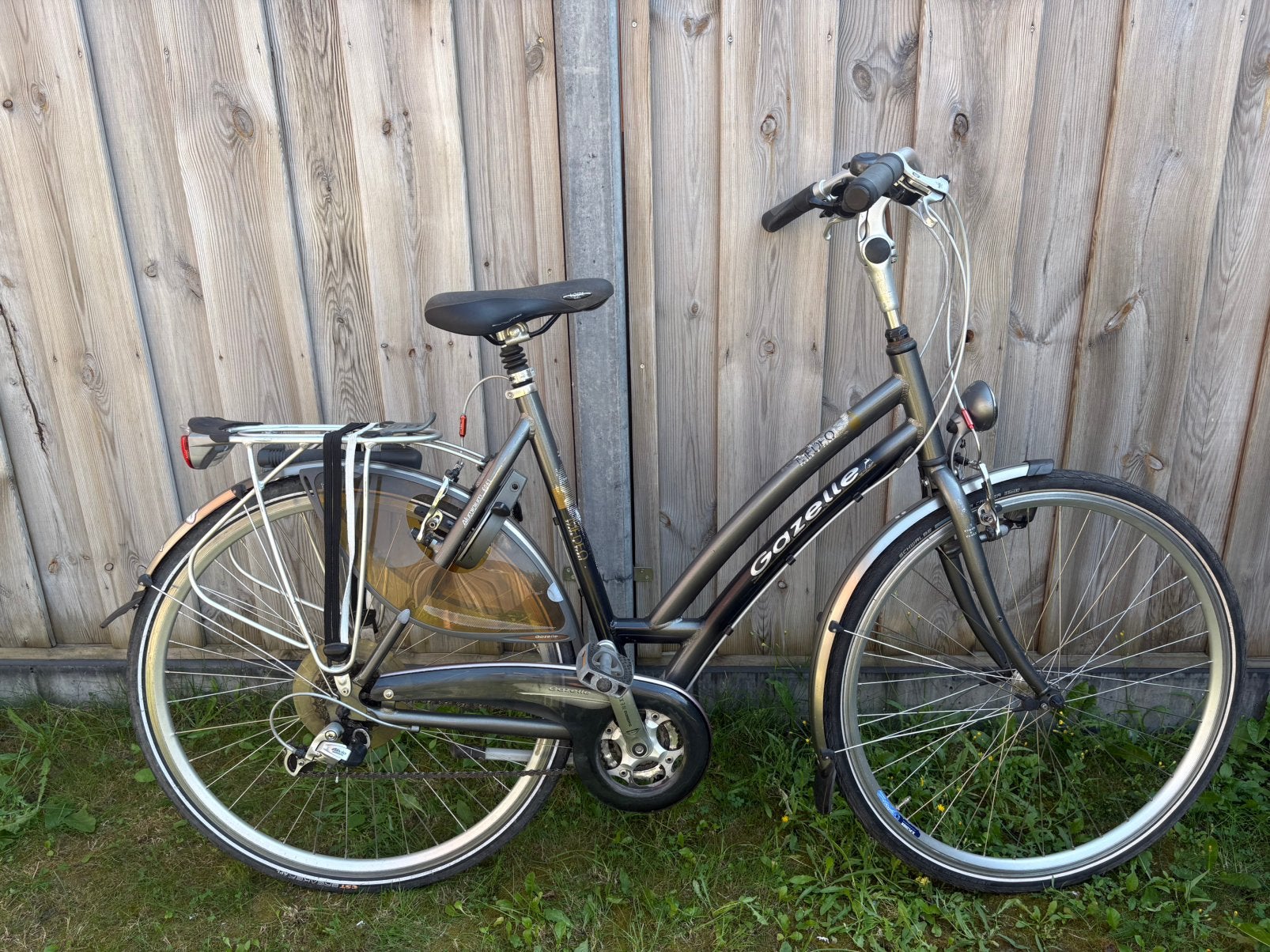 Gazelle Medeo Damesfiets 57 cm | 24 Versnellingen, Ophalen, Versnellingen, 56 cm of meer, Zo goed als nieuw