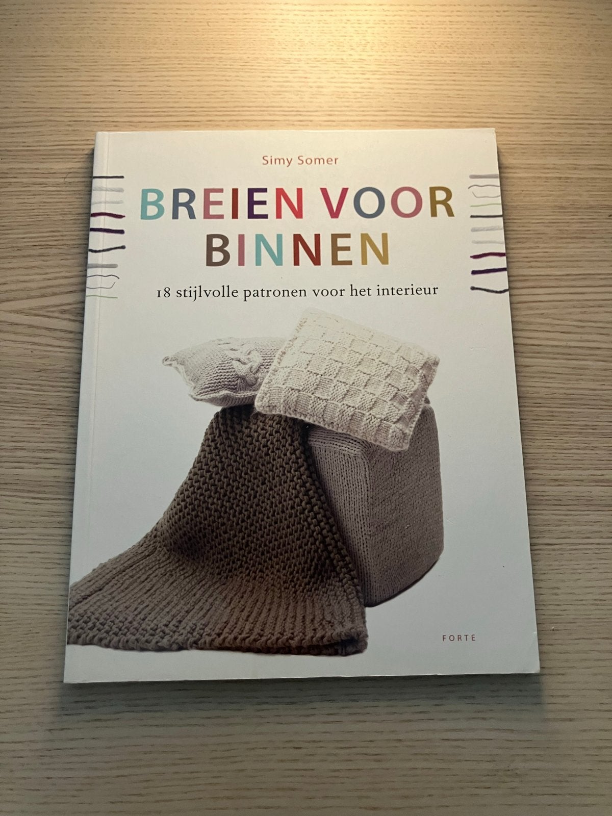 Breien voor Binnen: 18 stijlvolle patronen voor het interieu, Ophalen of Verzenden, Zo goed als nieuw, Breien en Haken