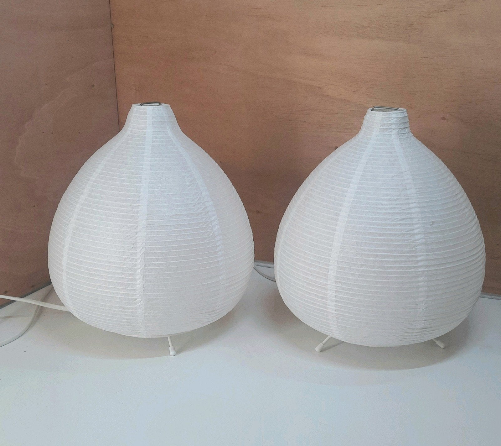 Twee ikea papier lampen type väte,lees de beschrijving, E14 (klein), Wit, Ophalen of Verzenden, Zo goed als nieuw
