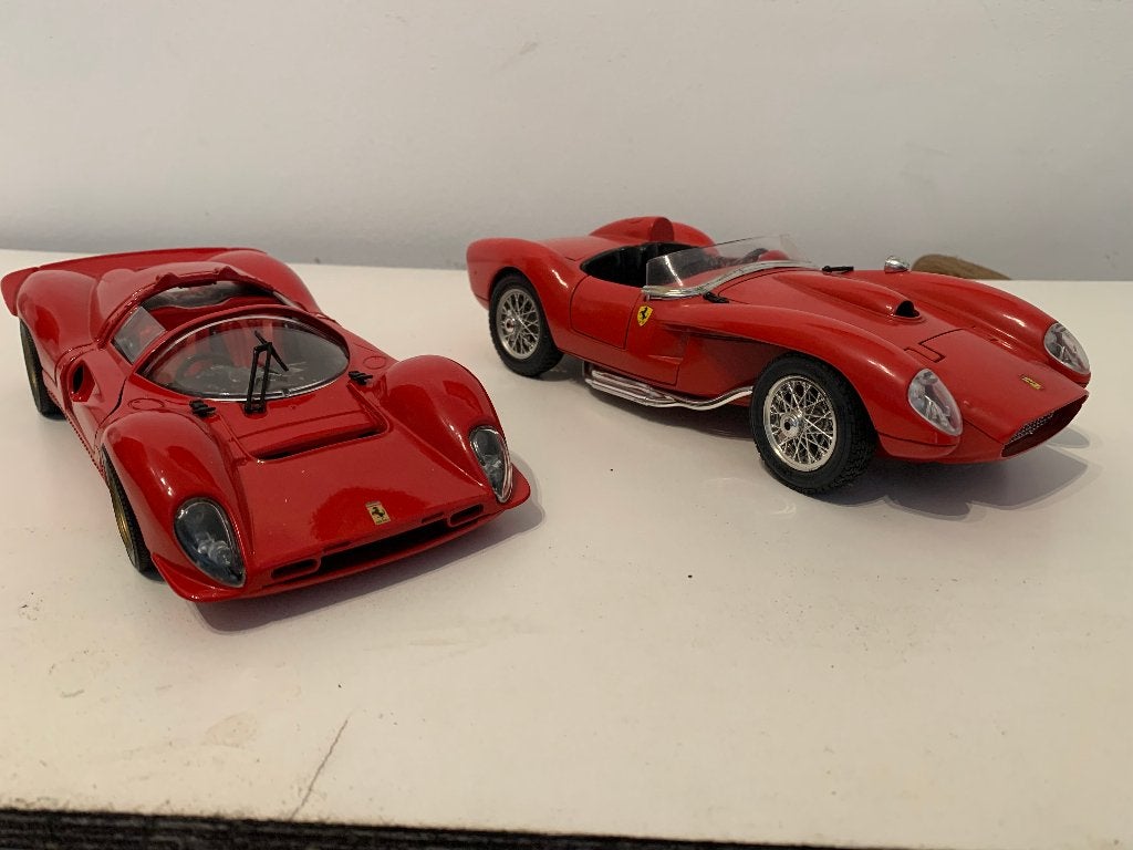 2 ferraries  330 p4 en  testa rossa 1957, Ophalen of Verzenden, Zo goed als nieuw, Auto, Overige merken
