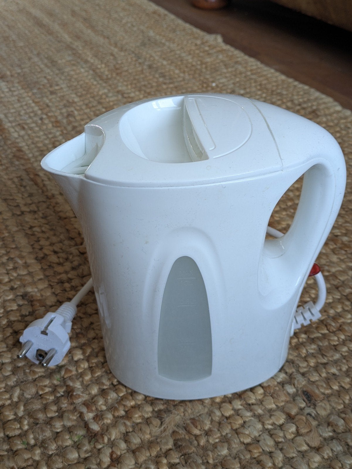 Home Essentials Waterkoker 1 liter - Wit, Witgoed en Apparatuur, 1 tot 2 liter, Ophalen, Nieuw, Draadloos