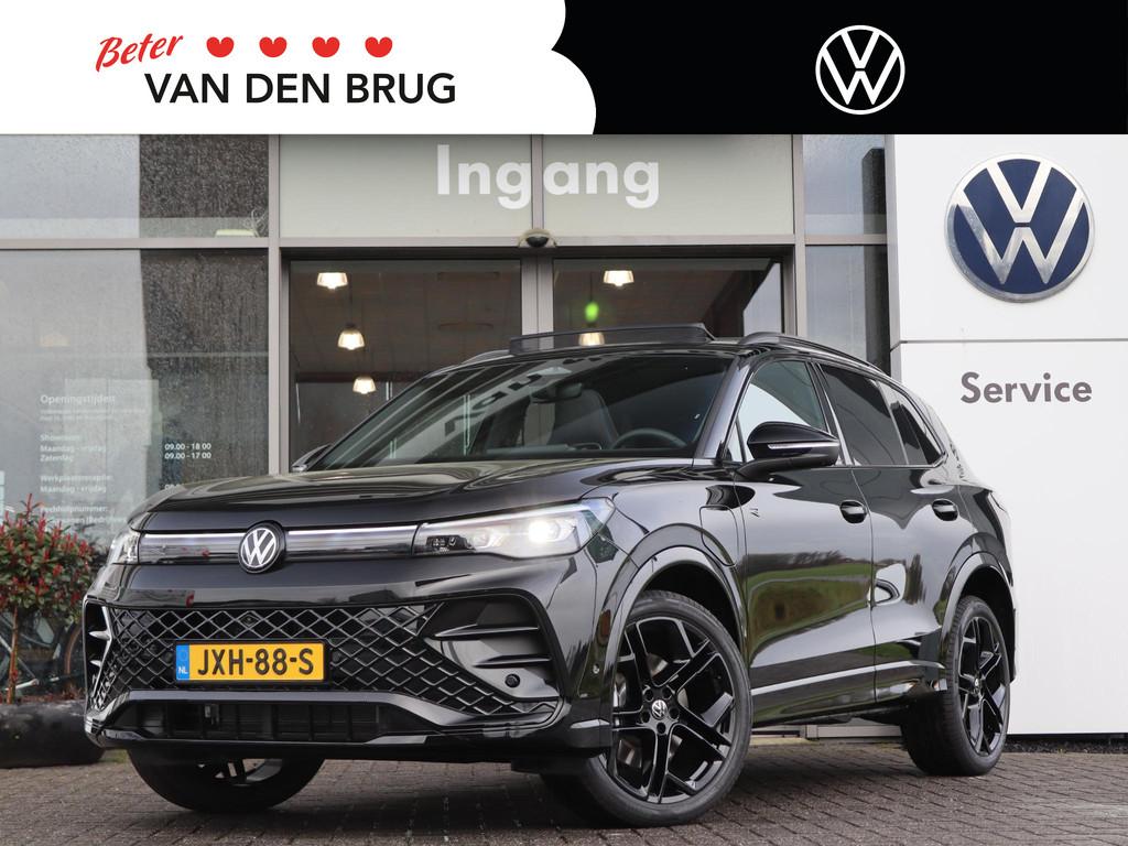 Volkswagen Tiguan 1.5 272 pk eHybrid R-Line Edition | Blacks, Auto's, Volkswagen, Stof, Euro 6, 4 cilinders, 150 min