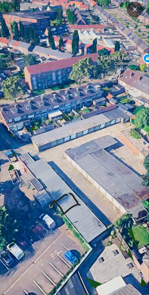 Garagebox te huur Helmond eventueel met stroom.
