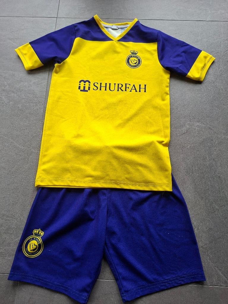 Voetbaltenue AL NASSR maat 164, Maat XS of kleiner, Ophalen, Gebruikt, Set